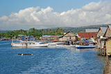 harbour-houses-stilts-maumere-indonesia-25925475[1]